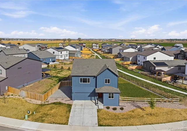 3rd image of 683 Piedmontese St, Johnstown, CO 80534 | MLS# IR1065458
