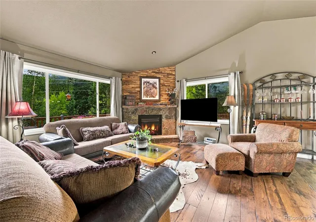 Photo 4 of Single family home for sale at 32157 Stenzel Dr, Conifer, CO 80433 | MLS# 4424050 | Listing updated on 2026-10-14