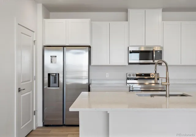 4th image of 6153 N Ceylon St #302, Denver, CO 80249 | MLS# 3377808