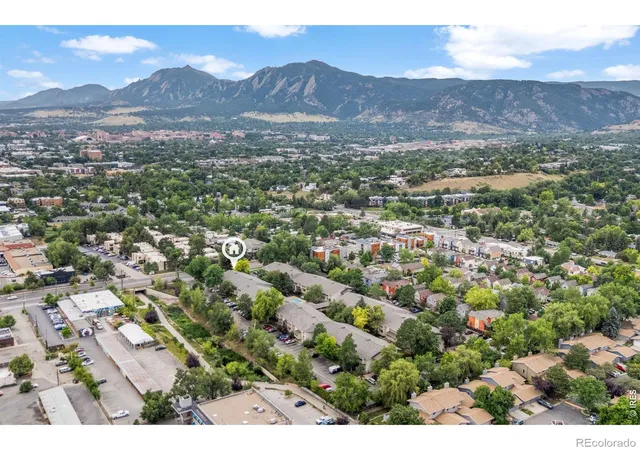3rd image of 2707 Valmont Rd #202C, Boulder, CO 80304 | MLS# IR1065463