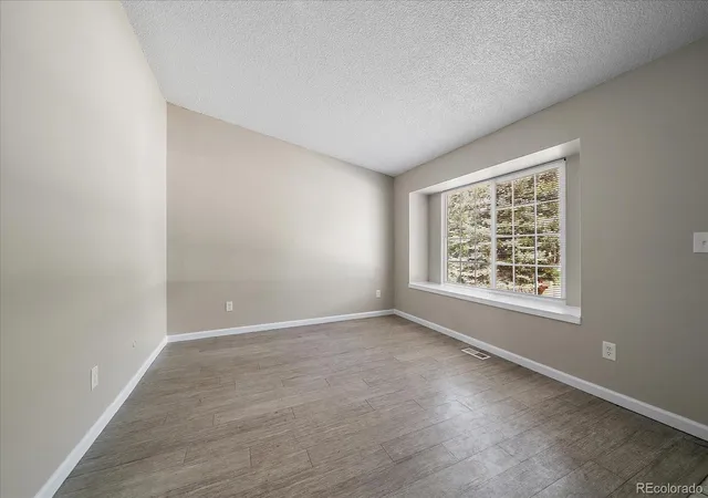 Photo 3 of Single family home for sale at 18757 E Hawaii Dr, Aurora, CO 80017 | MLS# 8633964 | Listing updated on 2026-08-12
