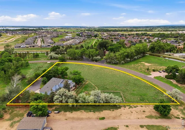 Photo 3 of Single family home for sale at 622 Boulder Cir, Fort Collins, CO 80524 | MLS# IR1065466 | Listing updated on 2026-10-04