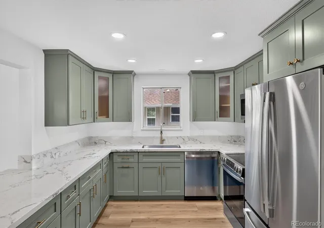 3rd image of 7975 Dudley Ct, Arvada, CO 80005 | MLS# 8701812