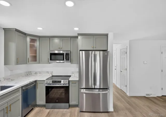 4th image of 7975 Dudley Ct, Arvada, CO 80005 | MLS# 8701812