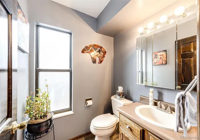 5th image of 2303 S Eldridge Ct, Lakewood, CO 80228 | MLS# 3365235