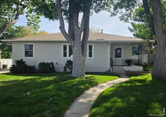 Photo 1 of Single family home for sale at 3346 S Marion St, Englewood, CO 80113 | MLS# IR1065468 | Listing updated on 2026-09-19