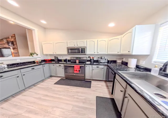 2nd image of 1434 N Ladonia Dr, Pueblo, CO 81007 | MLS# 2233756