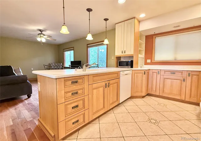 Photo 2 of Single family home for sale at 2023 Summerfield Dr, Castle Rock, CO 80104 | MLS# 6265902 | Listing updated on 2026-10-01