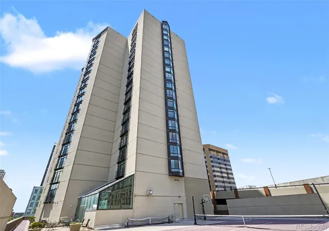 Photo 3 of Condo for sale at 1777 Larimer St #810, Denver, CO 80202 | MLS# 5051563 | Listing updated on 2026-09-27