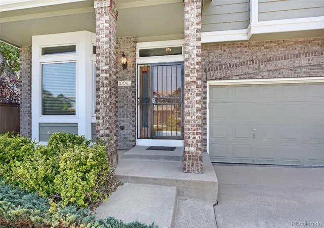 2nd image of 10083 Oak Leaf Wy, Highlands Ranch, CO 80129 | MLS# 8239160