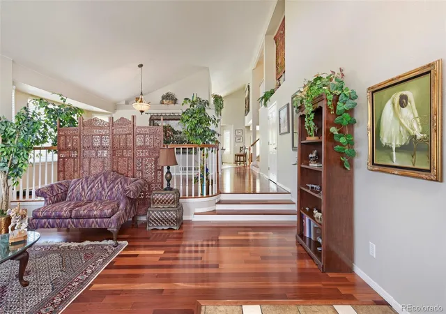 Photo 4 of Single family home for sale at 10083 Oak Leaf Way, Highlands Ranch, CO 80129 | MLS# 8239160 | Listing updated on 2026-10-01