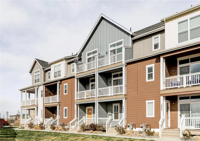 Photo 1 of Townhouse for sale at 2862 S Galapago Ct, Englewood, CO 80110 | MLS# 3237028 | Listing updated on 2026-09-04