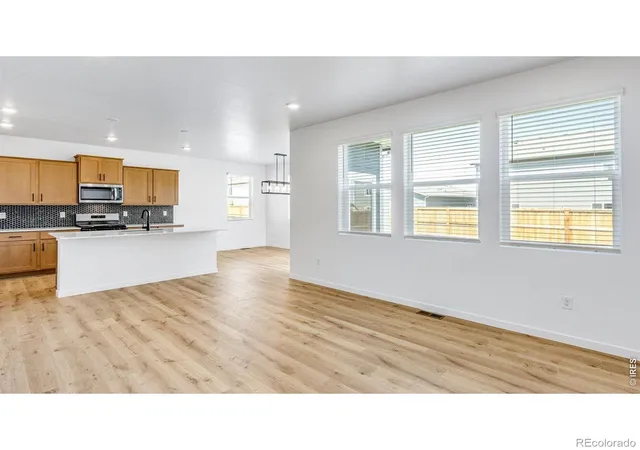 4th image of 715 Ayrshire Rd, Johnstown, CO 80534 | MLS# IR1065489