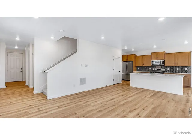 5th image of 715 Ayrshire Rd, Johnstown, CO 80534 | MLS# IR1065489