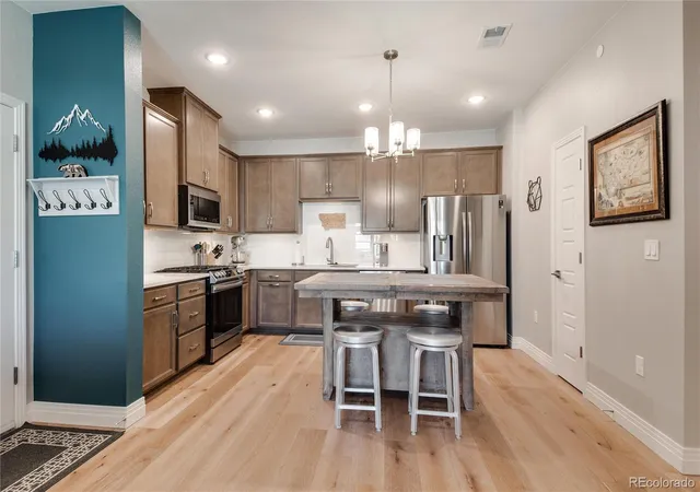 Photo 2 of Condo for sale at 1861 S Dunkirk St #307, Aurora, CO 80017 | MLS# 9440211 | Listing updated on 2026-07-31
