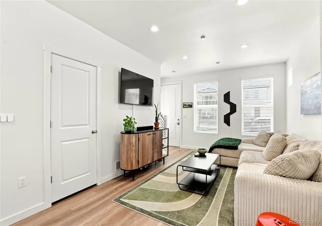 4th image of 5026 N Walden Wy, Denver, CO 80249 | MLS# 2299743
