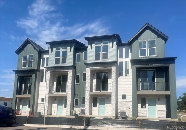 1st image of 11948 W 57th Pl, Arvada, CO 80002 | MLS# 5428218