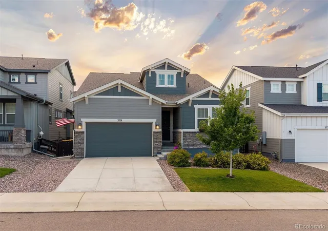 Photo 2 of Single family home for sale at 3719 Mojo Ct, Castle Rock, CO 80108 | MLS# 2654966 | Listing updated on 2026-09-21