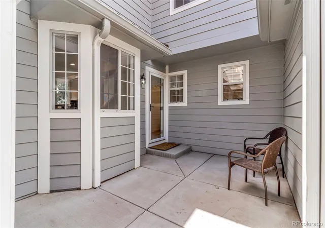 Photo 2 of Townhouse for sale at 5996 S Jellison St #C, Littleton, CO 80123 | MLS# 6686185 | Listing updated on 2026-10-06