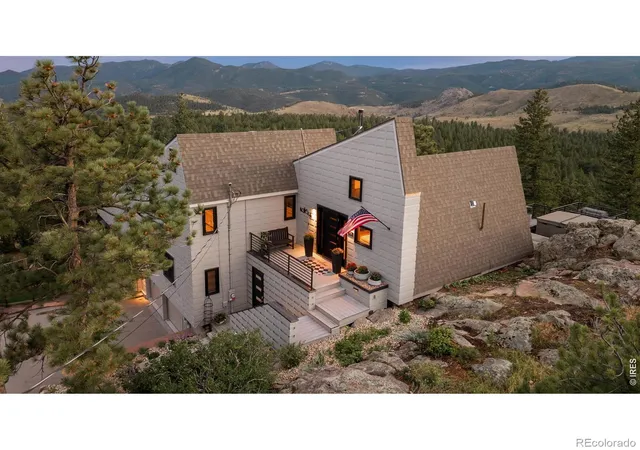 Photo 2 of Single family home for sale at 6722 Flagstaff Rd, Boulder, CO 80302 | MLS# IR1065524 | Listing updated on 2026-10-17
