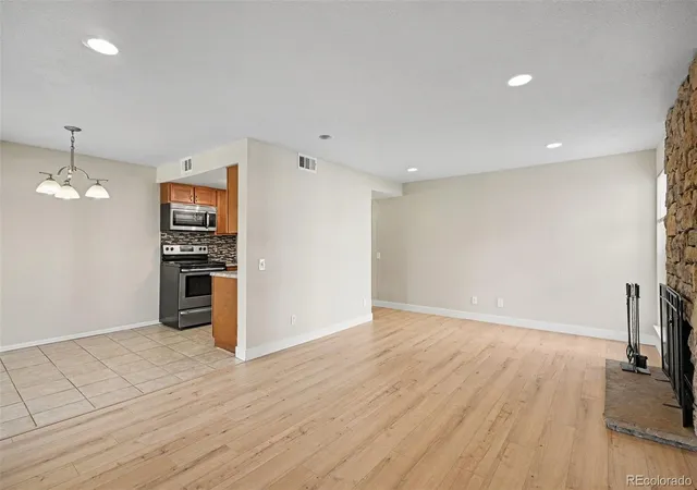 3rd image of 9867 E Peakview Ave, Englewood, CO 80111