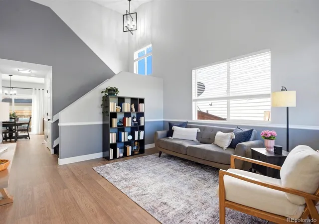 5th image of 339 Ivory Cir, Aurora, CO 80011 | MLS# 2643972