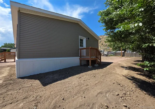 Photo 3 of Single family home for sale at 475 Railroad St, Rockvale, CO 81244 | MLS# 8752475 | Listing updated on 2026-10-06