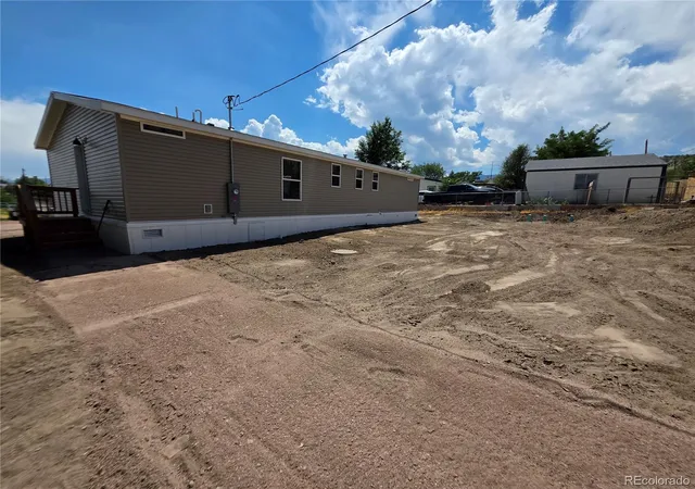 Photo 3 of Single family home for sale at 475 Railroad St, Rockvale, CO 81244 | MLS# 8752475 | Listing updated on 2026-10-06