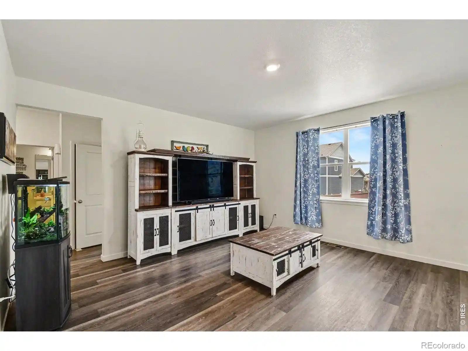 Photo 3 of Single family home for sale at 225 Swallow Rd, Johnstown, CO 80534 | MLS# IR1065542 | Listing updated on 2026-10-09