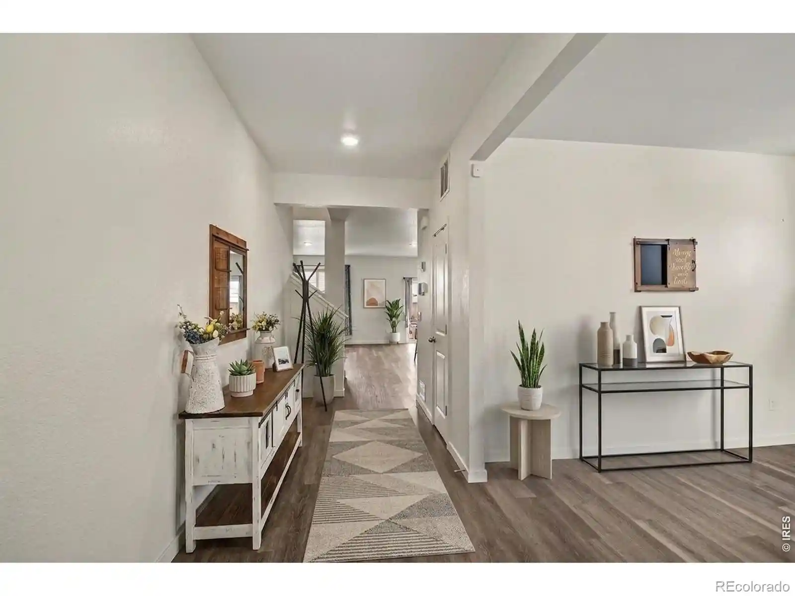 Photo 4 of Single family home for sale at 225 Swallow Rd, Johnstown, CO 80534 | MLS# IR1065542 | Listing updated on 2026-10-09