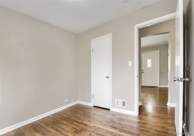5th image of 1704 W Crestline Ave, Littleton, CO 80120 | MLS# 6307521