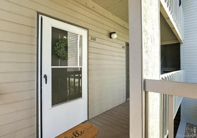 Listing Photo 5 - Condo for sale in building located at 3565 28th St, Boulder, CO 80301 - Unit #201