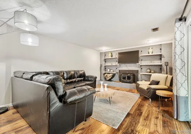 3rd image of 10080 W Warren Dr, Lakewood, CO 80227 | MLS# 5037397