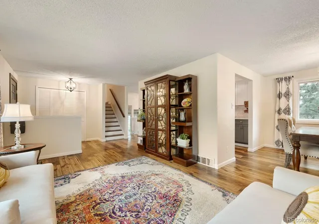 2nd image of 10080 W Warren Dr, Lakewood, CO 80227 | MLS# 5037397