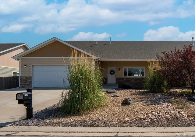 1st image of 1050 Viewridge Rd, Bennett, CO 80102 | MLS# 4077212