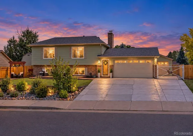 Photo 1 of Single family home for sale at 4610 S Garrison St, Littleton, CO 80123 | MLS# 8153536 | Listing updated on 2026-10-01