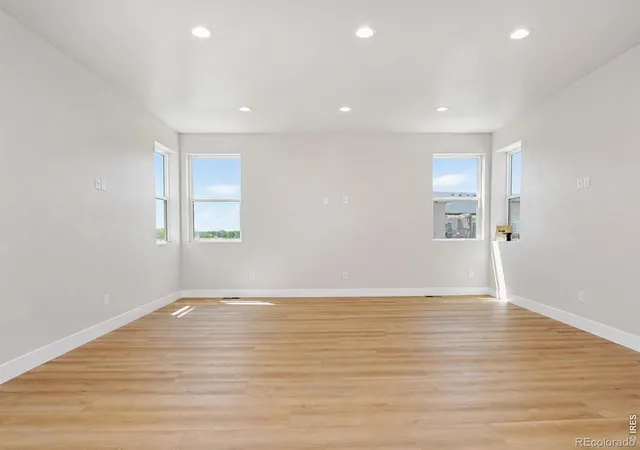 4th image of 2908 Donatello St, Loveland, CO 80538 | MLS# IR1065569