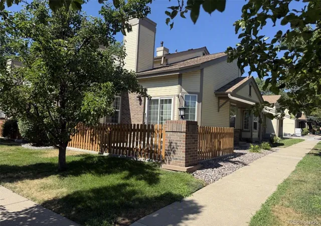 Townhouse for sale at 9181 W 7th Avenue, Lakewood, CO 80215 | MLS# 6605710