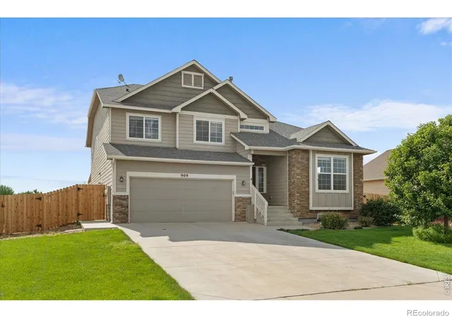 Photo 2 of Single family home for sale at 909 5th Street, Pierce, CO 80650 | MLS# IR1065590 | Listing updated on 2026-10-03