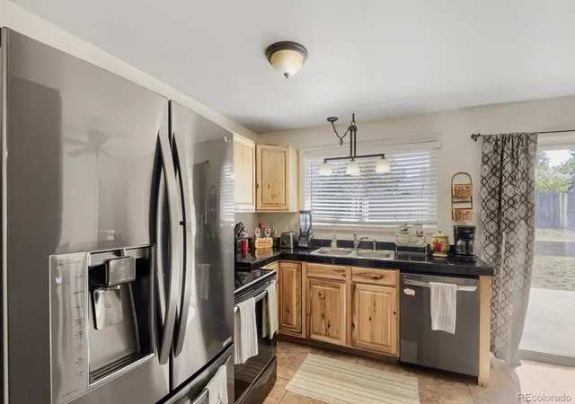 5th image of 3176 S Idalia St, Aurora, CO 80013 | MLS# 7075889