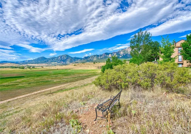 4th image of 1572 Bradley Dr, Boulder, CO 80305
