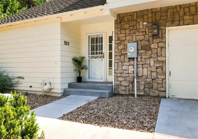 Photo 3 of Townhouse for sale at 4530 S Verbena St #322, Denver, CO 80237 | MLS# 6508577 | Listing updated on 2026-09-25