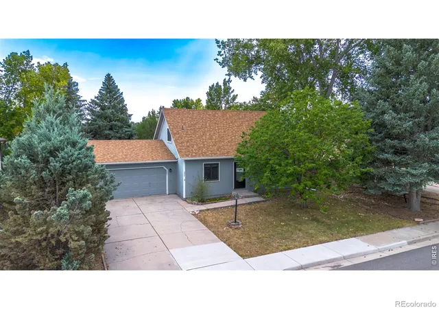 Photo 2 of Single family home for sale at 2844 Snowberry Pl, Loveland, CO 80537 | MLS# IR1065617 | Listing updated on 2026-09-23