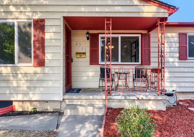 4th image of 4541 S Jason St, Englewood, CO 80110 | MLS# 8148806