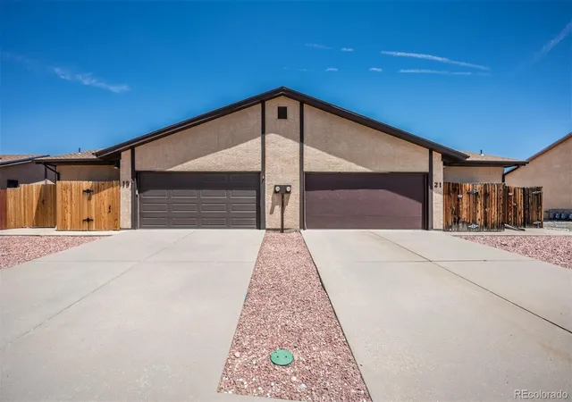 1st image of 19 Pineridge Ct, Pueblo, CO 81001 | MLS# 4071727