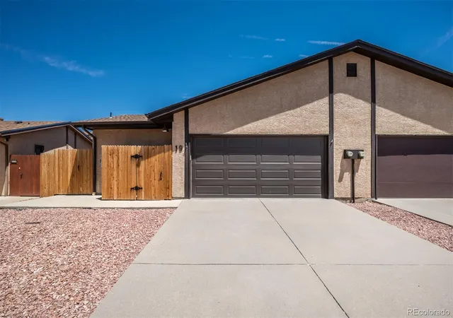 2nd image of 19 Pineridge Ct, Pueblo, CO 81001 | MLS# 4071727
