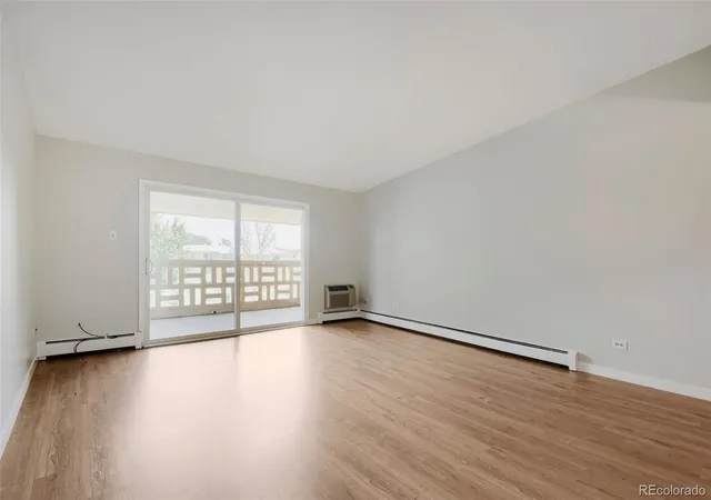 2nd image of 625 S Alton Wy #7D, Denver, CO 80247 | MLS# 2582757