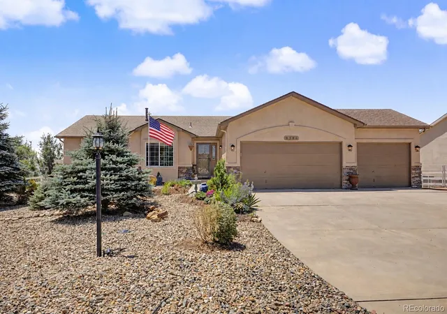 Photo 2 of Single family home for sale at 9386 Rockingham Dr, Peyton, CO 80831 | MLS# 9026383 | Listing updated on 2026-08-27