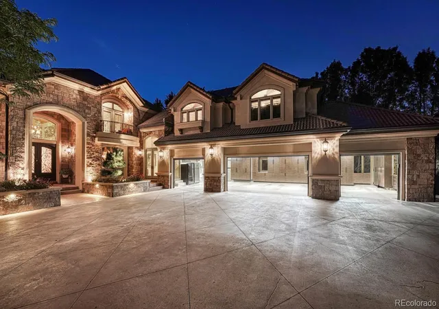 2nd image of 5684 Amber Ridge Dr, Castle Pines, CO 80108 | MLS# 2811999