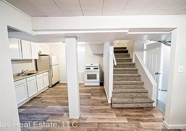 Photo 3 of Single family home for sale at 832 Elmira St, Aurora, CO 80010 | MLS# 4910265 | Listing updated on 2026-09-28